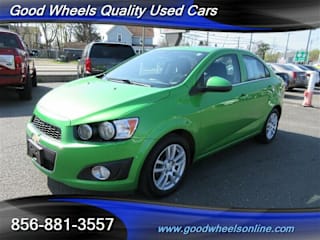 2015 Chevrolet Sonic 1G1JC5SG1F4117180 2015 Chevrolet Sonic