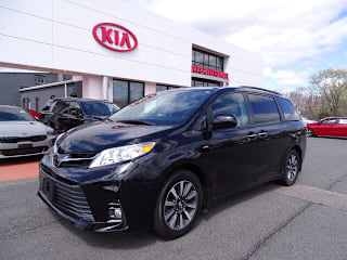 2018 Toyota Sienna XLE 7-Passenger 5TDDZ3DC3JS201287 2018 Toyota Sienna XLE 7-Passenger