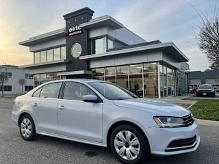 2017 Volkswagen Jetta 3VW167AJ5HM242761 2017 Volkswagen Jetta