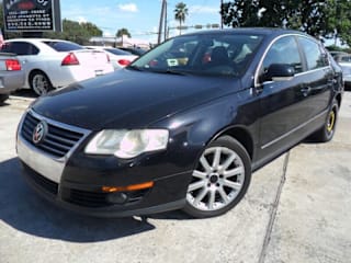 2010 Volkswagen Passat Komfort WVWJK7AN9AE139596 2010 Volkswagen Passat Komfort