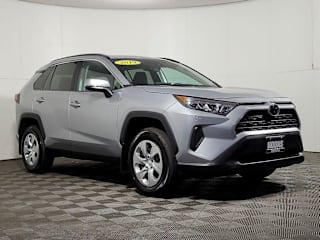 2019 Toyota RAV4 LE 2T3G1RFV3KW025153 2019 Toyota RAV4 LE
