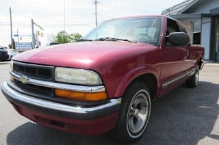 2003 Chevrolet S-10 Base 1GCCS19X938227058 2003 Chevrolet S-10 Base