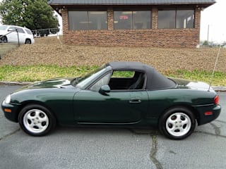 1999 Mazda MX-5 Miata JM1NB3534X0106725 1999 Mazda MX-5 Miata