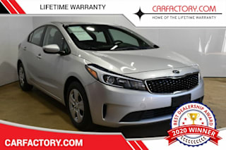 2018 Kia Forte LX 3KPFK4A76JE218640 2018 Kia Forte LX