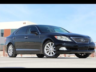 2007 Lexus LS 460 JTHGL46F775013686 2007 Lexus LS 460