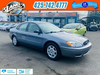 2006 Ford Taurus 1FAFP53U06A214223 2006 Ford Taurus