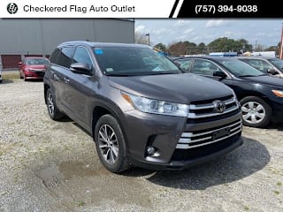 2018 Toyota Highlander 5TDJZRFH9JS830213 2018 Toyota Highlander