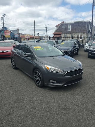 2016 Ford Focus SE 1FADP3F29GL210344 2016 Ford Focus SE