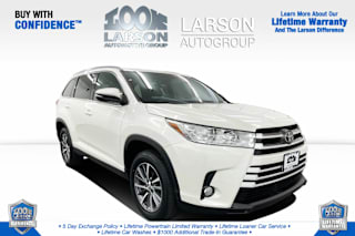 2019 Toyota Highlander 5TDKZRFH0KS557457 2019 Toyota Highlander