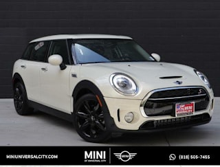 2018 MINI Clubman Cooper S WMWLN9C57J2E50745 2018 MINI Clubman Cooper S