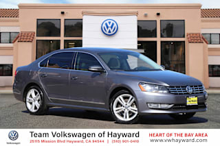2014 Volkswagen Passat 2.0L TDI SEL Premium 1VWCN7A32EC106713 2014 Volkswagen Passat 2.0L TDI SEL Premium