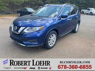 2017 Nissan Rogue SV 5N1AT2MT4HC808949 2017 Nissan Rogue SV
