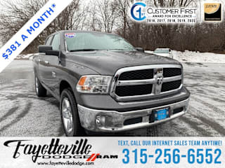 2018 Ram Pickup 1500 1C6RR7LG6JS352303 2018 Ram Pickup 1500