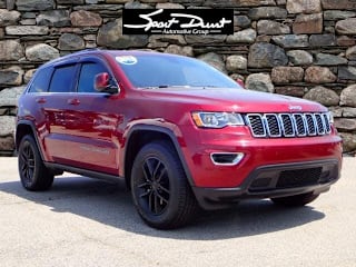 2019 Jeep Grand Cherokee Laredo 1C4RJEAG5KC690052 2019 Jeep Grand Cherokee Laredo
