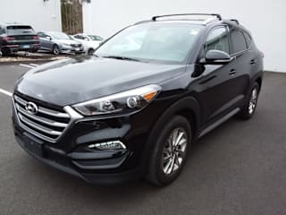 2017 Hyundai Tucson SE Plus KM8J3CA44HU478372 2017 Hyundai Tucson SE Plus