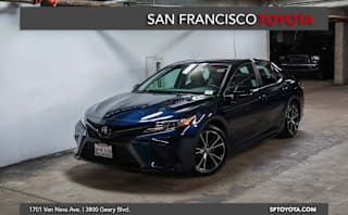 2018 Toyota Camry 4T1B11HK7JU600750 2018 Toyota Camry