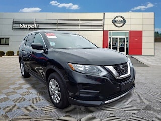 2018 Nissan Rogue S 5N1AT2MV4JC770517 2018 Nissan Rogue S