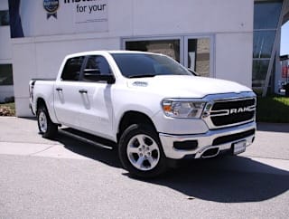 2019 Ram Pickup 1500 1C6RREGT6KN655495 2019 Ram Pickup 1500