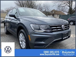 2020 Volkswagen Tiguan 3VV0B7AX1LM014717 2020 Volkswagen Tiguan