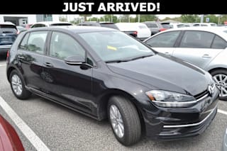 2018 Volkswagen Golf 3VWG17AU0JM262165 2018 Volkswagen Golf