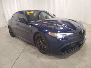 2018 Alfa Romeo Giulia Quadrifoglio Base ZARFAEAV1J7564060 2018 Alfa Romeo Giulia Quadrifoglio Base