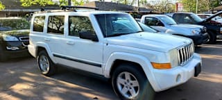 2008 Jeep Commander 1J8HH48N28C125586 2008 Jeep Commander