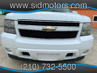2011 Chevrolet Tahoe LT 1GNSCBE04BR321937 2011 Chevrolet Tahoe LT