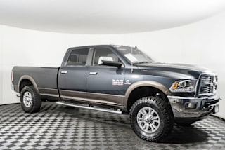 2018 Ram Pickup 3500 Laramie 3C63R3JL5JG319881 2018 Ram Pickup 3500 Laramie