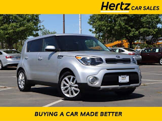 2019 Kia Soul + KNDJP3A56K7698037 2019 Kia Soul +
