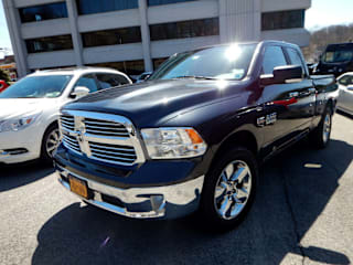 2018 Ram Pickup 1500 1C6RR7GT9JS241879 2018 Ram Pickup 1500