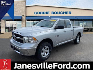 2017 Ram Pickup 1500 1C6RR7GG9HS715956 2017 Ram Pickup 1500