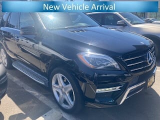 2015 Mercedes-Benz M-Class ML 400 4JGDA5GBXFA518246 2015 Mercedes-Benz M-Class ML 400
