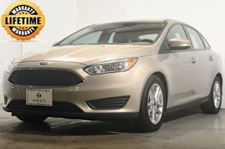 2016 Ford Focus SE 1FADP3F27GL303136 2016 Ford Focus SE