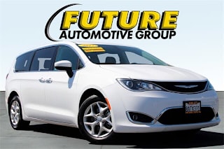 2017 Chrysler Pacifica Touring-L 2C4RC1BG5HR844888 2017 Chrysler Pacifica Touring-L