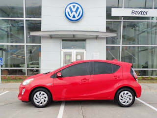 2016 Toyota Prius c JTDKDTB38G1137455 2016 Toyota Prius c
