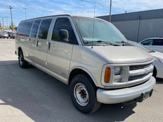 2002 Chevrolet Express Passenger 1GAHG39R821201085 2002 Chevrolet Express Passenger