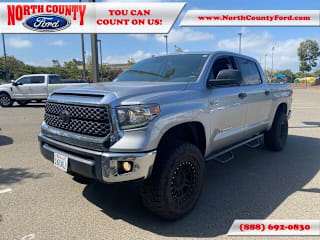 2018 Toyota Tundra SR5 5TFDY5F14JX737895 2018 Toyota Tundra SR5