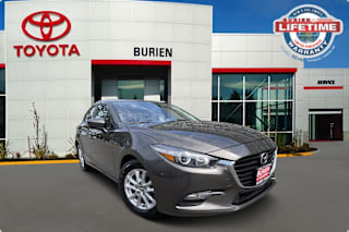 2017 Mazda Mazda3 Sport JM1BN1K76H1122085 2017 Mazda Mazda3 Sport