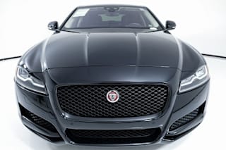 2019 Jaguar XF SAJBE4FX9KCY80687 2019 Jaguar XF