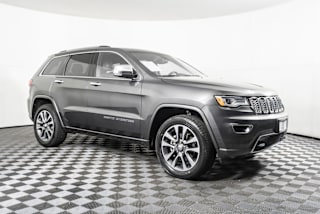2018 Jeep Grand Cherokee 1C4RJFCG0JC305725 2018 Jeep Grand Cherokee