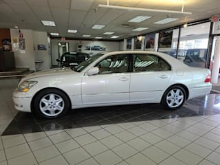 2004 Lexus LS 430 Base JTHBN36F040127116 2004 Lexus LS 430 Base