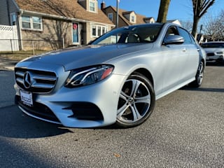 2018 Mercedes-Benz E-Class E 300 4MATIC WDDZF4KB8JA476753 2018 Mercedes-Benz E-Class E 300 4MATIC