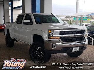 2018 Chevrolet Silverado 1500 LT 3GCPCREC2JG255422 2018 Chevrolet Silverado 1500 LT