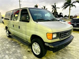 2005 Ford E-Series Wagon 1FBNE31L35HA98553 2005 Ford E-Series Wagon