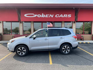 2018 Subaru Forester 2.5i Premium JF2SJAGC2JH482499 2018 Subaru Forester 2.5i Premium