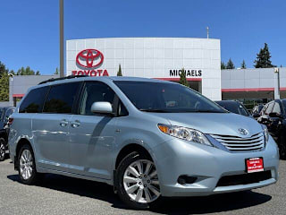 2017 Toyota Sienna LE 7-Passenger 5TDJZ3DCXHS165286 2017 Toyota Sienna LE 7-Passenger