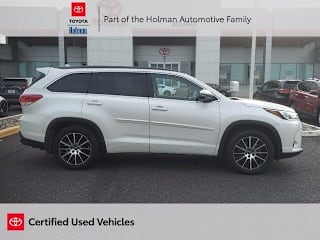 2018 Toyota Highlander SE 5TDJZRFH7JS844384 2018 Toyota Highlander SE