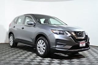 2018 Nissan Rogue S KNMAT2MT3JP532007 2018 Nissan Rogue S