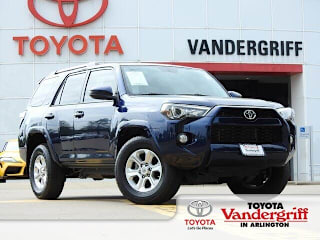 2019 Toyota 4Runner SR5 JTEZU5JR1K5202272 2019 Toyota 4Runner SR5