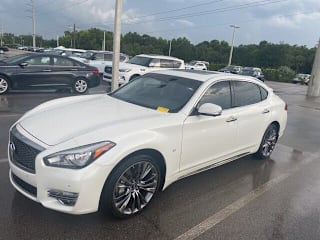 2018 Infiniti Q70L 3.7 Luxe JN1BY1PP2JM330083 2018 Infiniti Q70L 3.7 Luxe